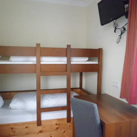 斯托克探险世界酒店