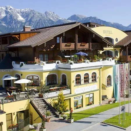 斯托克探险世界酒店 4* 斯拉德明