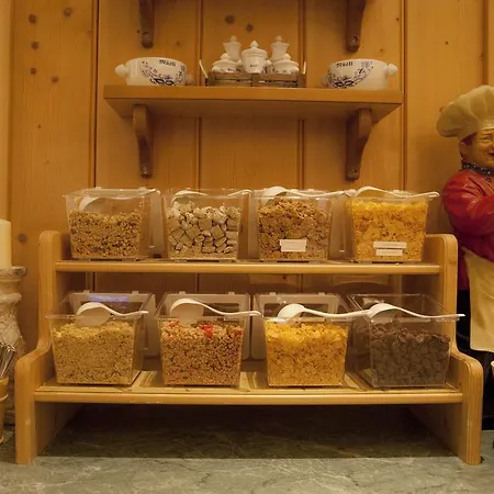 斯托克探险世界酒店 酒店