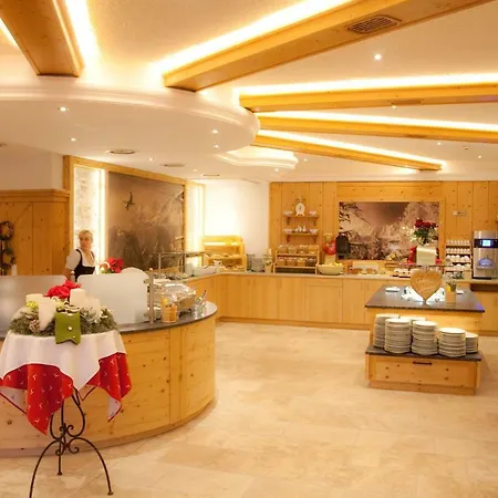 斯托克探险世界酒店