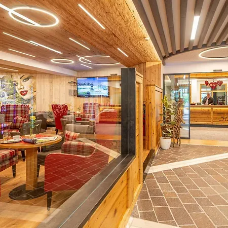 斯托克探险世界酒店 斯拉德明